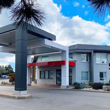 Comfort Inn Cambridge Bagian luar foto
