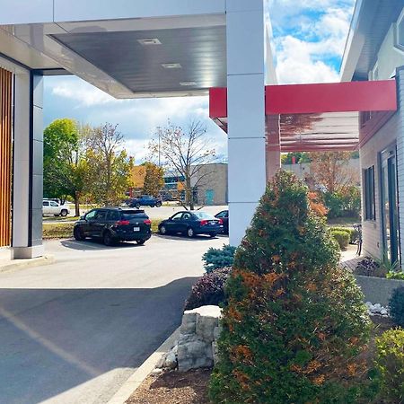 Comfort Inn Cambridge Bagian luar foto