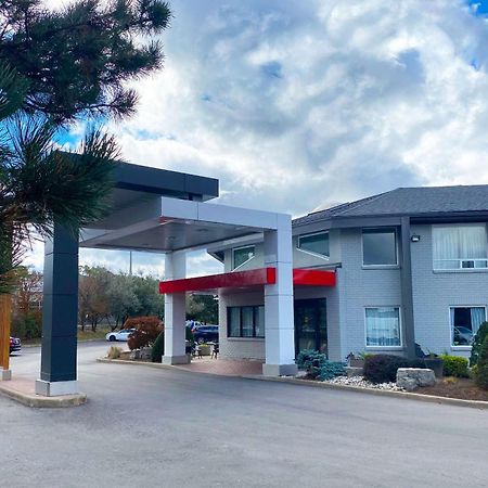 Comfort Inn Cambridge Bagian luar foto